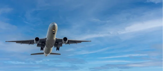 transfert aeroport vtc bordeaux merignac avec vehicule electrique ou van